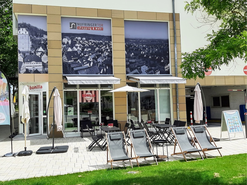 Cafe-Bonilla-Eiscafe-Restaurant-Herrenbergogfriu2tWer0M