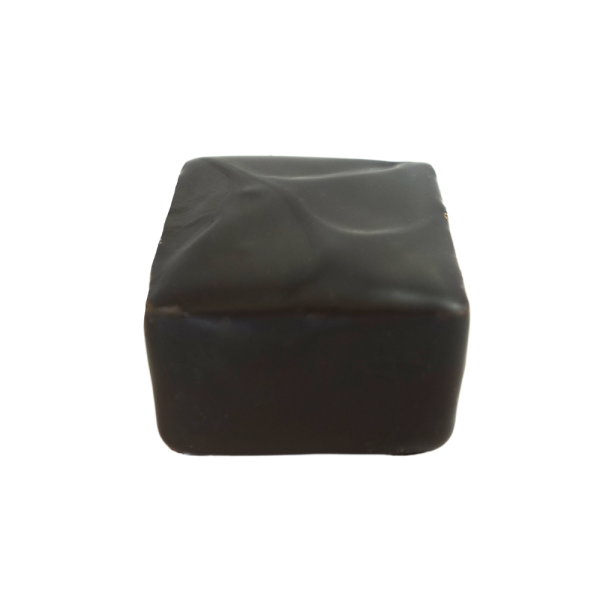 Cassis-Marzipan-Praline vegan