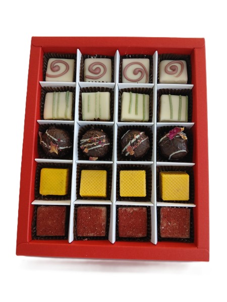 Fruchtige Kollektion mit Rosenpralinen